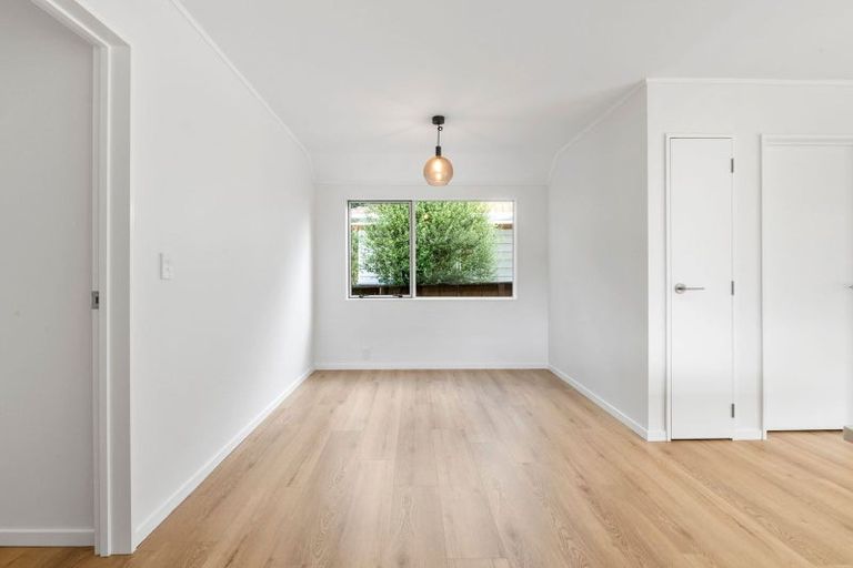 Photo of property in 1/24 Nile Road, Milford, Auckland, 0620