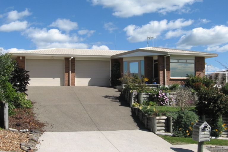 Photo of property in 7 Downing Place, Welcome Bay, Tauranga, 3112