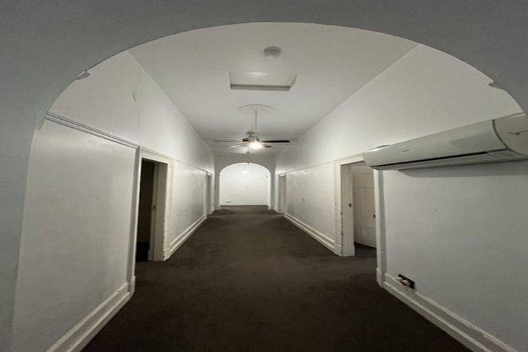 Photo of property in 323 Stuart Street, Dunedin Central, Dunedin, 9016