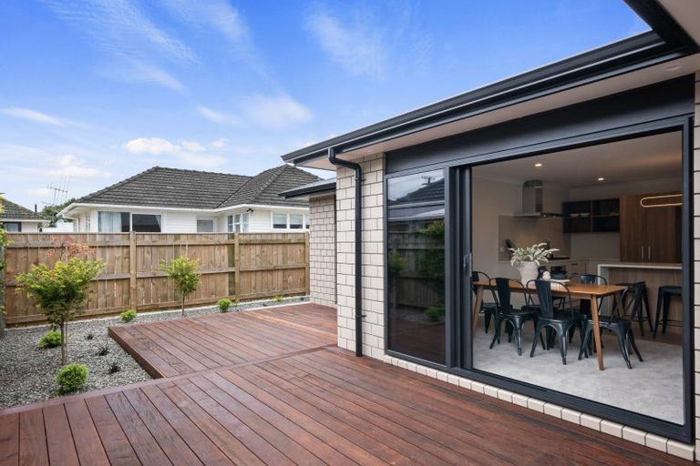 Photo of property in 26 Winchester Street, Levin, 5510