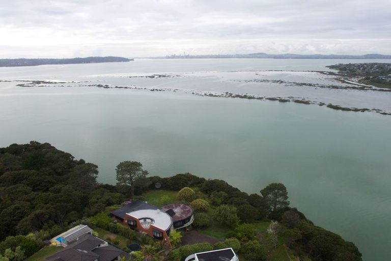 Photo of property in 19 Renoir Street, West Harbour, Auckland, 0618