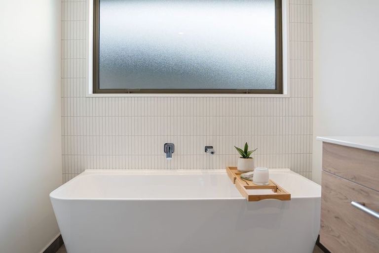 Photo of property in 9 Timara Crescent, Marshland, Christchurch, 8083