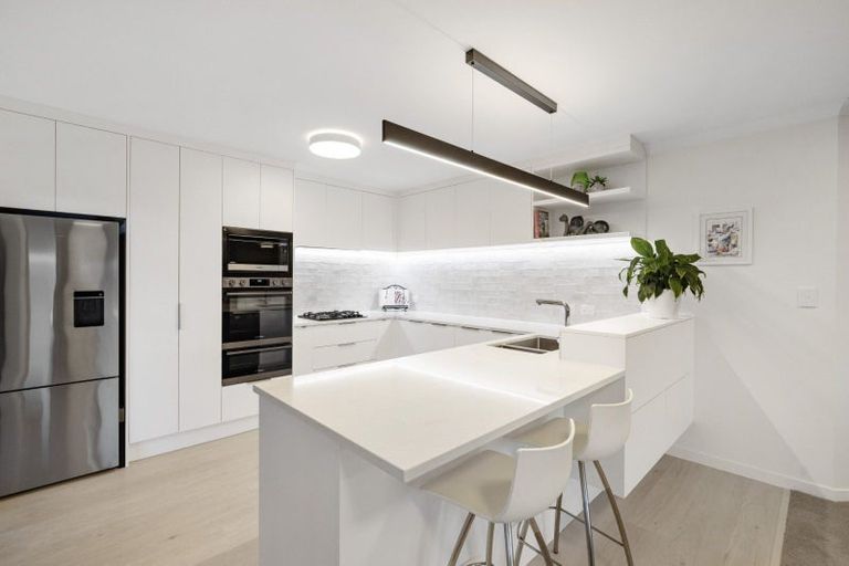 Photo of property in 25 Aurora Avenue, Welcome Bay, Tauranga, 3112