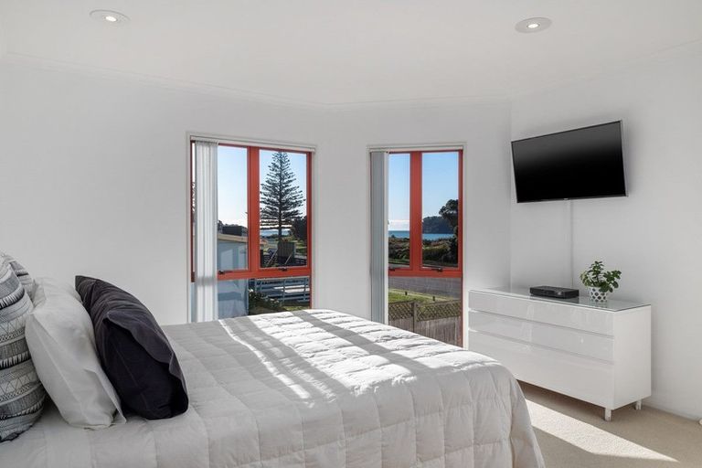 Photo of property in 126a Marine Parade, Mount Maunganui, 3116