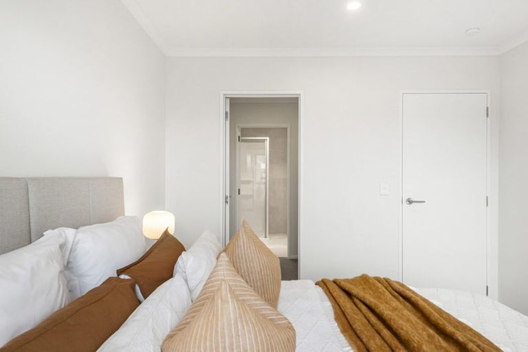 Photo of property in 22 Waka Moana Drive, Hobsonville, 0616