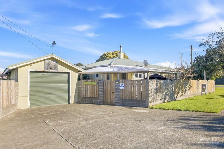Photo of property in 12 Taupata Street, Castlecliff, Whanganui, 4501