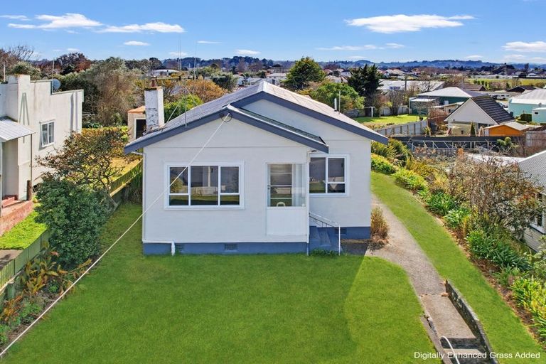 Photo of property in 14 May Street, Gonville, Whanganui, 4501