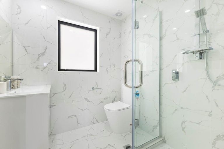 Photo of property in 14c Kairanga Street, Mangere East, Auckland, 2024