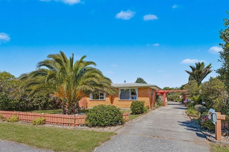 Photo of property in 114 Romilly Street, Westport, 7825