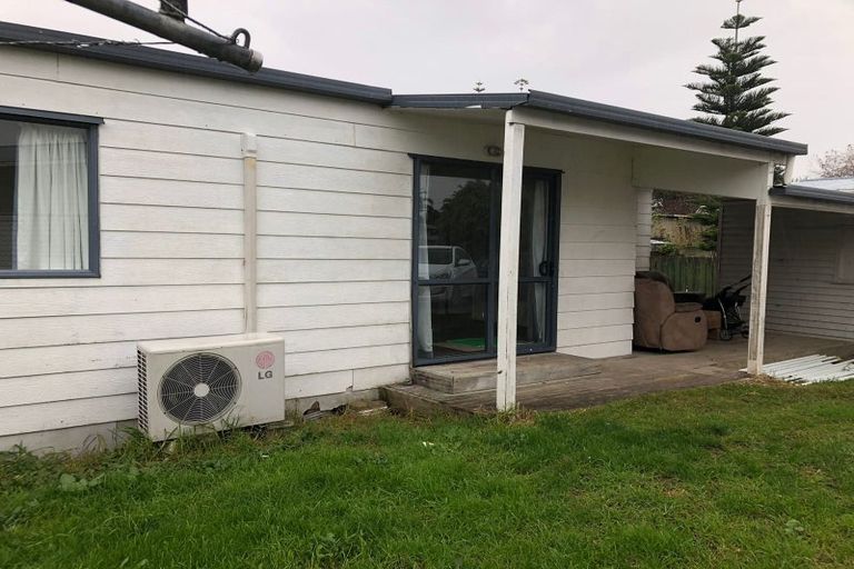 Photo of property in 53 Favona Road, Favona, Auckland, 2024