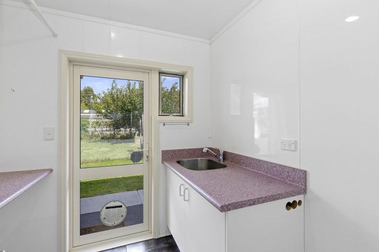 Photo of property in 85 Emerald Hill Drive, Birchville, Upper Hutt, 5018