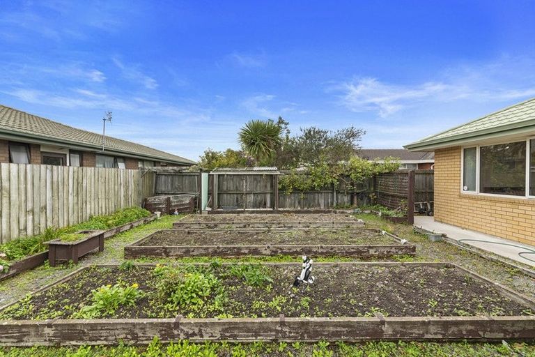 Photo of property in 9 Thistledown Place, Woolston, Christchurch, 8062