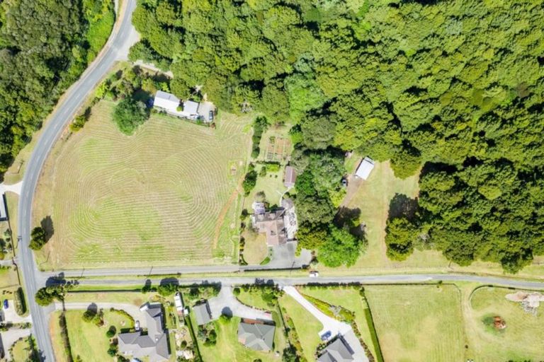 Photo of property in 102 Dip Road, Te Kamo, Whangarei, 0176