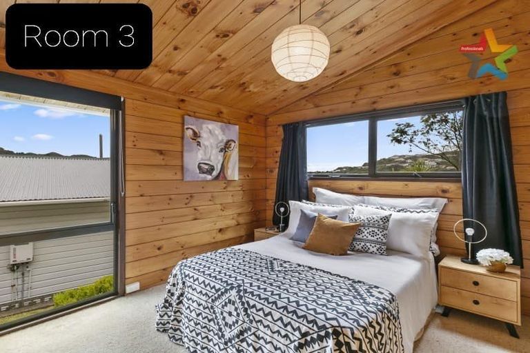 Photo of property in 87 Allington Road, Karori, Wellington, 6012