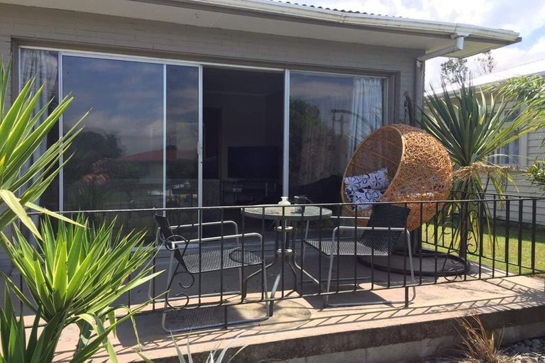 Photo of property in 8 Martin Street, Utuhina, Rotorua, 3015