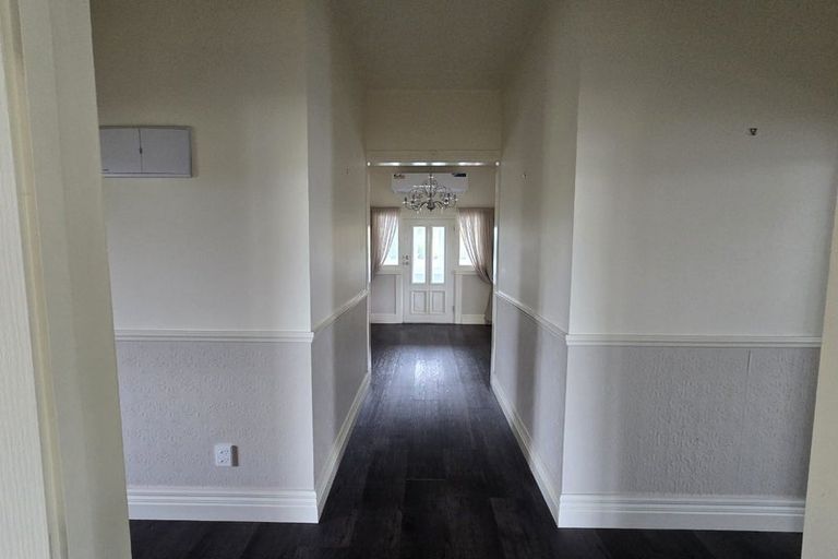 Photo of property in 11 Lewis Avenue, Aramoho, Whanganui, 4500