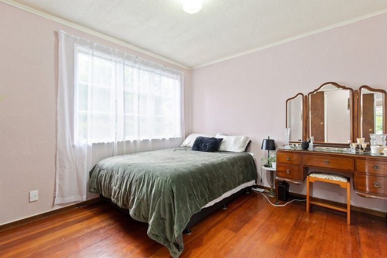 Photo of property in 76 Fairfield Road, Fairfield, Hamilton, 3214