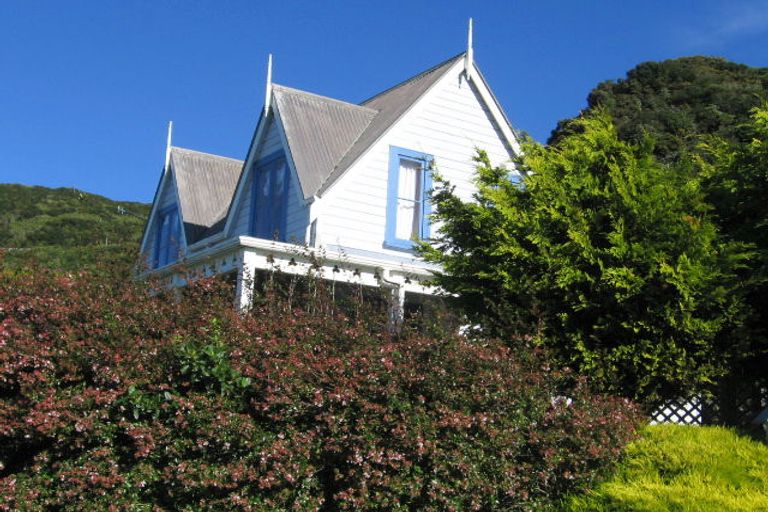 Photo of property in 25 Nalanda Crescent, Broadmeadows, Wellington, 6035