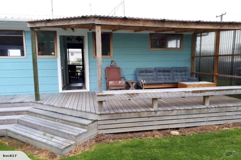 Photo of property in 615 Pukehina Parade, Pukehina, Te Puke, 3189