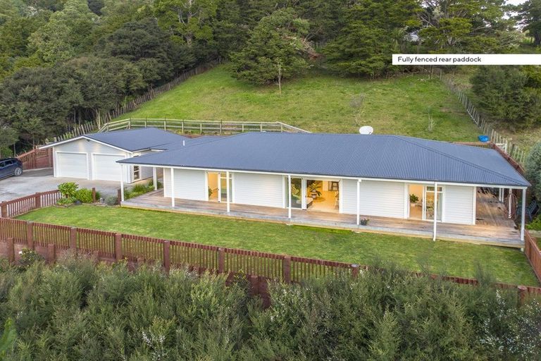 Photo of property in 32 Noakes Hill Road, Puhoi, Warkworth, 0994