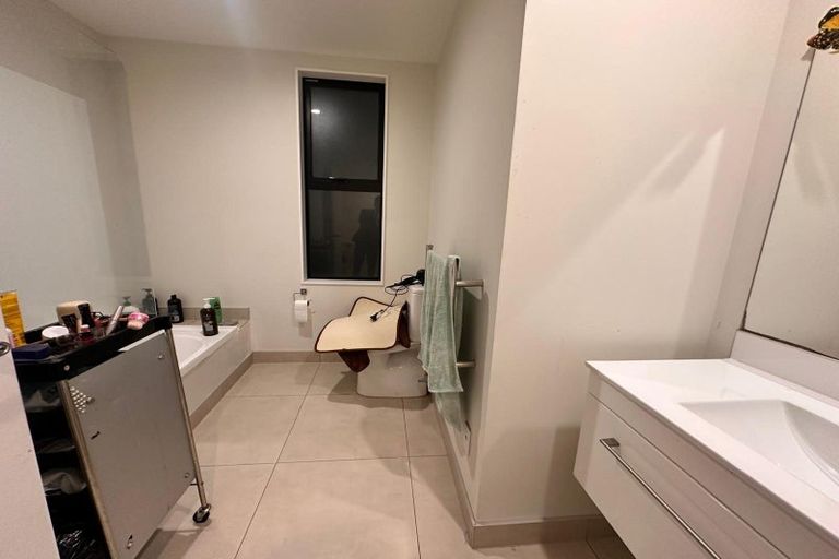 Photo of property in 83 Walters Road, Papakura, Takanini, 2110