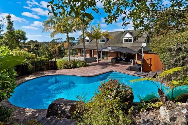 Photo of property in 361g Paremoremo Road, Paremoremo, Auckland, 0632