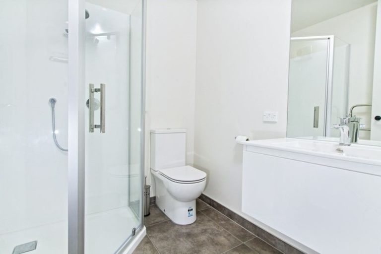 Photo of property in 75 Stratford Drive, Mount Pisa, Cromwell, 9383