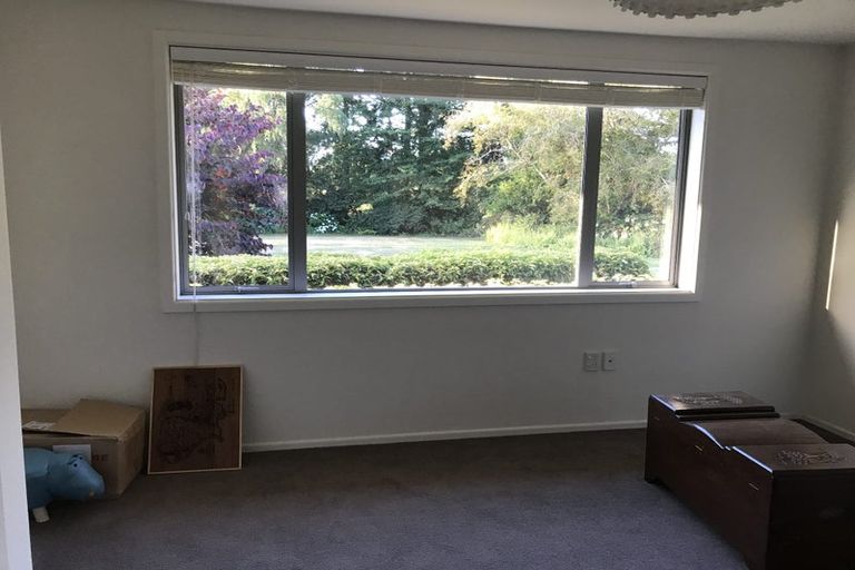 Photo of property in 784 Hawkins Road, Marshland, Christchurch, 8051