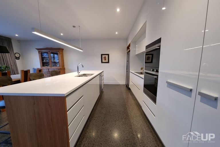 Photo of property in 15 Cochrane Road, Hobsonville, Auckland, 0616