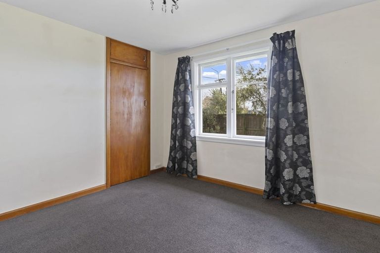 Photo of property in 145 Langdons Road, Northcote, Christchurch, 8052