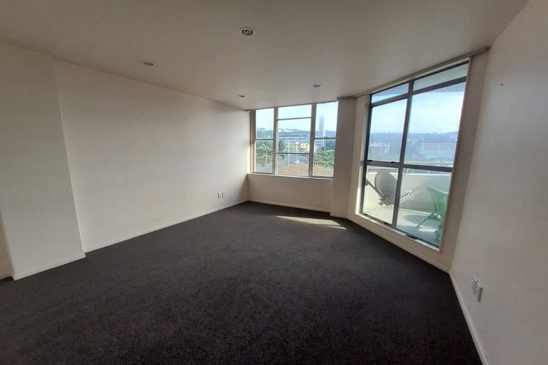 Photo of property in Construction House, 5/80 Kent Terrace, Mount Victoria, Wellington, 6011