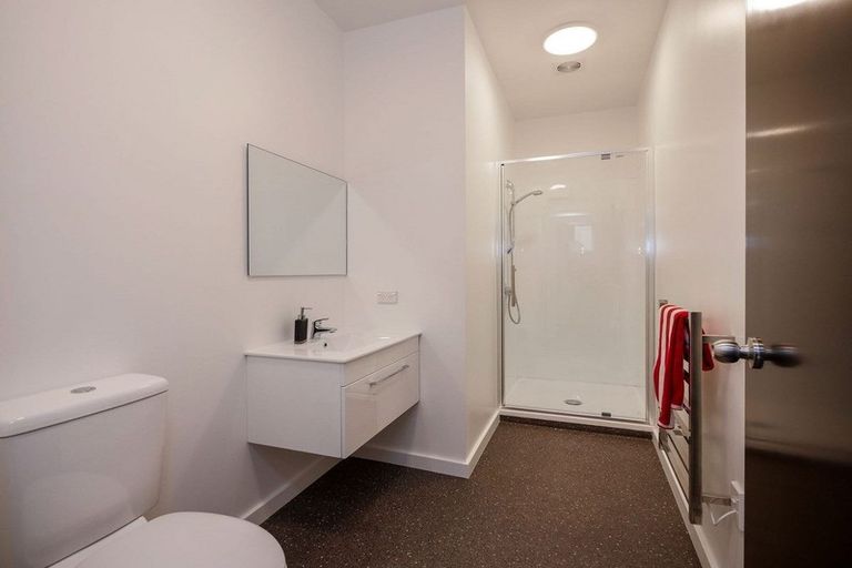 Photo of property in 274 Oxford Street, South Dunedin, Dunedin, 9012