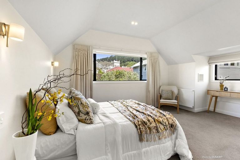 Photo of property in 54b Hobson Street, Thorndon, Wellington, 6011