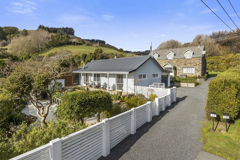 Photo of property in 23 Greenacres Street, Macandrew Bay, Dunedin, 9014