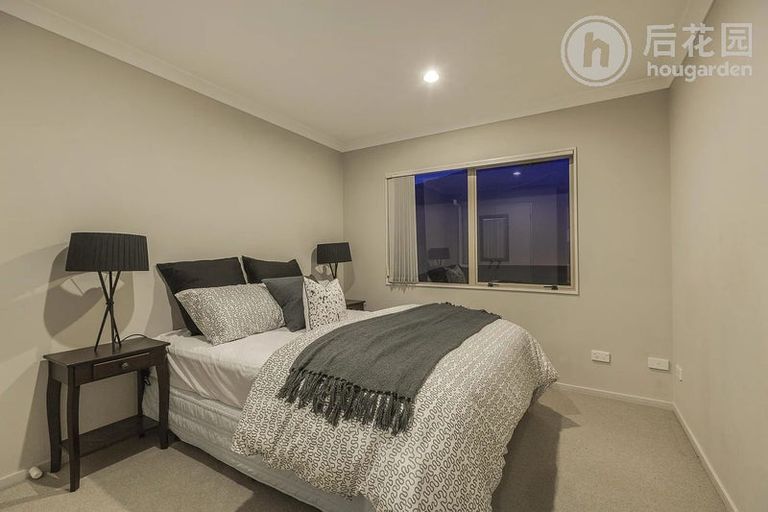 Photo of property in 1 Birchlands Road, Flat Bush, Auckland, 2019