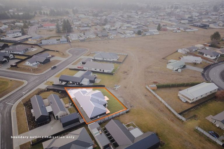 Photo of property in 20 Jack Adamson Drive, Twizel, 7901