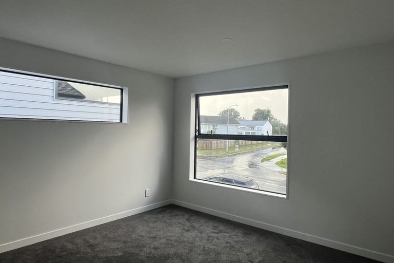 Photo of property in 1 Boys Place, Pakuranga Heights, Auckland, 2010