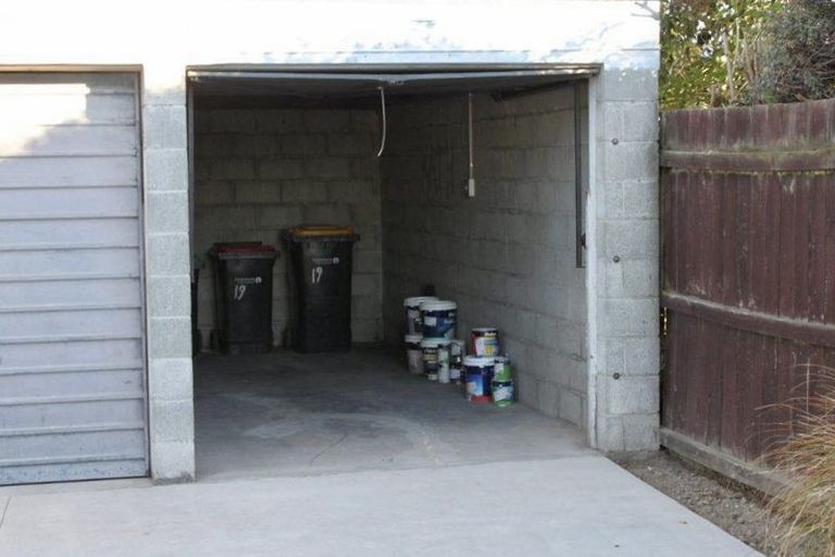 Photo of property in 19 Siddal Place, Richmond, Christchurch, 8013