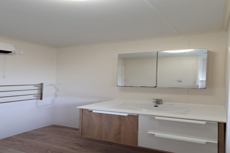 Photo of property in 5/605 Barbadoes Street, Edgeware, Christchurch, 8013