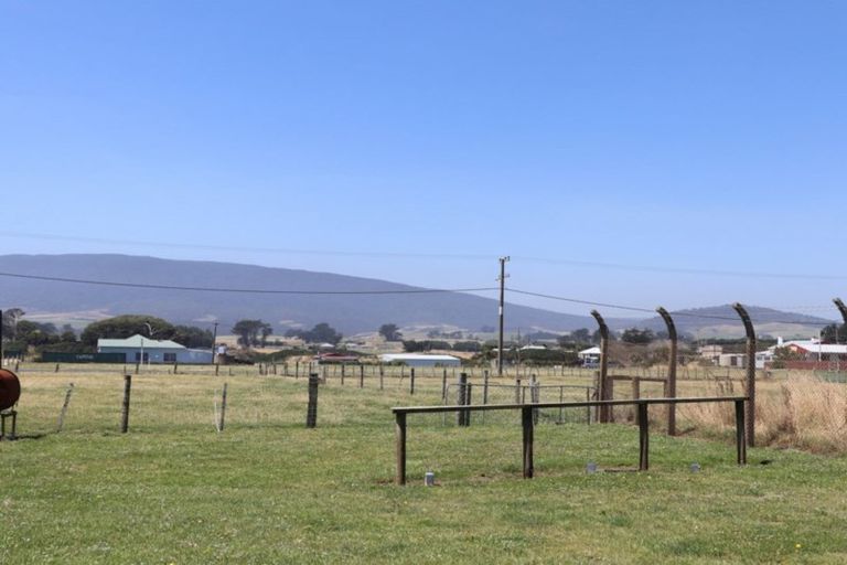 Photo of property in 38 Surrey Street, Orepuki, Riverton, 9881