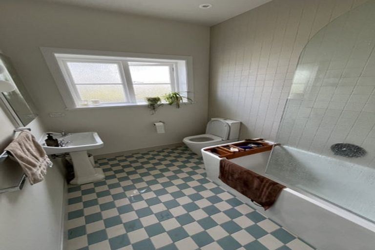 Photo of property in 168 Idris Road, Strowan, Christchurch, 8052