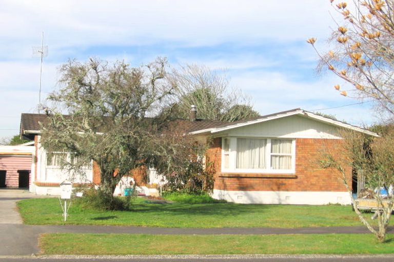 Photo of property in 33 Cecil Street, St Andrews, Hamilton, 3200