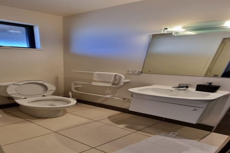 Photo of property in 25a Marina Drive, Frankton, Queenstown, 9300