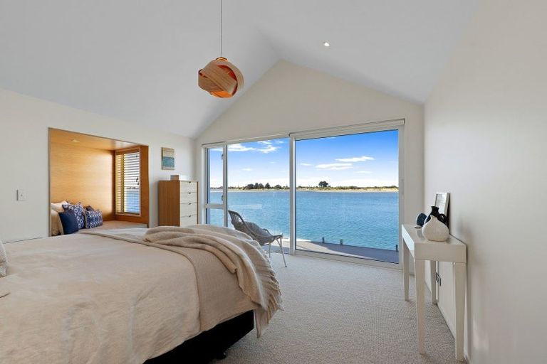 Photo of property in 117 Main Road, Redcliffs, Christchurch, 8081