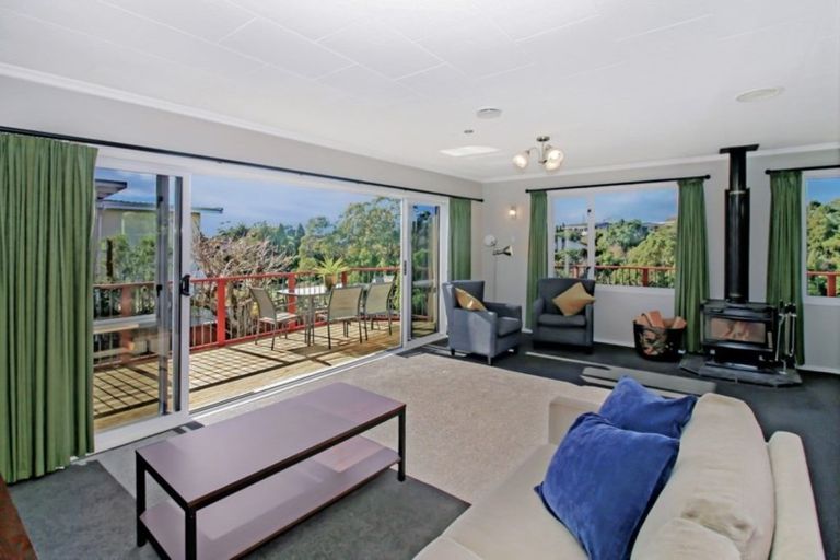 Photo of property in 3b Montana Place, Merrilands, New Plymouth, 4312