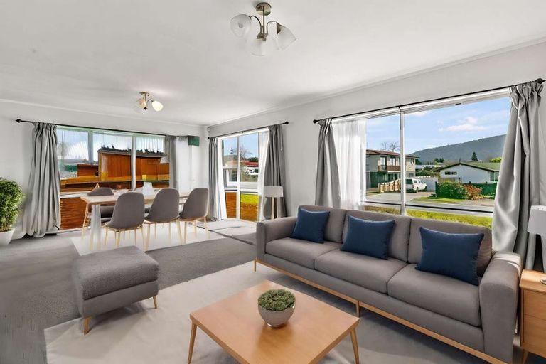 Photo of property in 49 Neri Crescent, Pomare, Rotorua, 3015