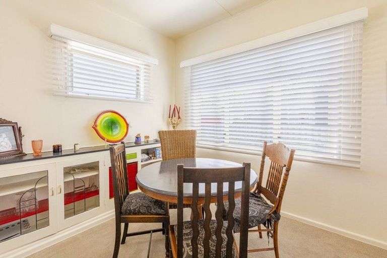 Photo of property in 1/6 Sanders Avenue, Marewa, Napier, 4110