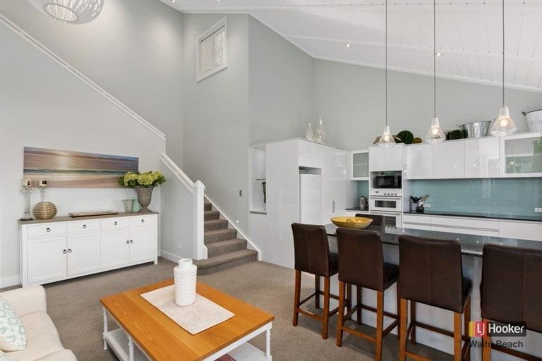 Photo of property in 7 Ian Place, Waihi Beach, 3611