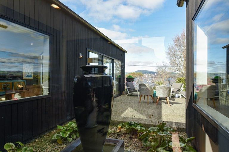 Photo of property in 162 Kawaha Point Road, Kawaha Point, Rotorua, 3010