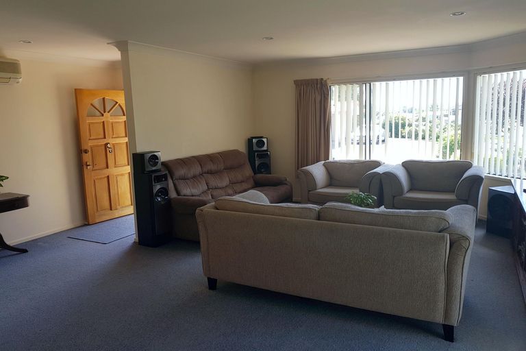 Photo of property in 47 Kiddle Drive, Hilltop, Taupo, 3330